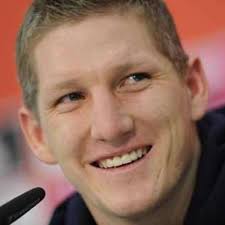 Die frage ging um die welt: Fan Club Nationalmannschaft Schweinsteiger Spieler Des Jahres Fussball