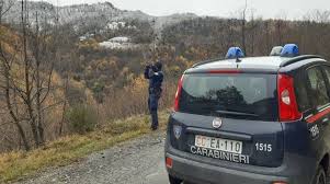 I carabinieri forestali sono entrati nelle scuole primarie per contribuire a stimolare la passione ed il rispetto per l'ambiente nei bambini di torino. Sono Oltre 4 Mila I Controlli Effettuati Nel 2020 Dai Carabinieri Forestali Di Ravenna 38 Persone Denunciate Ravennanotizie It