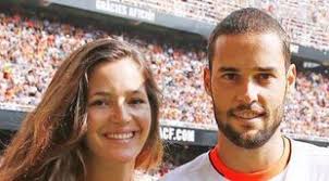 Malena Costa muestra al mundo la carita de su hijo Mario Suárez