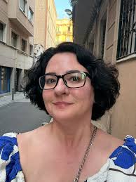 Wearing husband's clothes for comfort