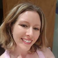 Lisa Kirwin's Instagram, Twitter & Facebook