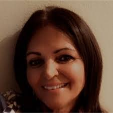 Jill Renshaw's Instagram, Twitter & Facebook