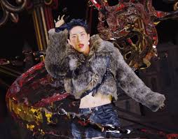 Dann ♡ Black crown