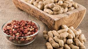 Le arachidi sono i semi della arachis hypogaea, pianta erbosa appartenente alla famiglia delle fabaceae. Arachidi Valori Nutrizionali Caratteristiche E Consigli Su Come Mangiarle