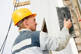 Pour des travaux de placo relativement simples et sans isolation, voici les prix au mètre carré que facturent les plaquistes professionnels: Enduiseur Tarif Horaire Role Et Competences Pour Travaux De Facade