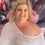 Lorraine Mouton's Instagram, Twitter & Facebook