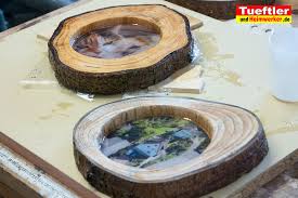 Wichtig war mir, dass es sich um heimisches holz mit viel charakter handelt. Baumscheiben Uhr Und Anderes Aus Baumscheiben Bastelntueftler Und Heimwerker De