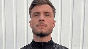 Tore satt und ein Kopf-an-Kopf-Rennen an der Tabellenspitze