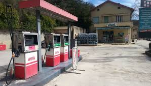 Elles seront chargées directement dans le coffre de votre voiture. Station D Essence Ouvert Le Dimanche