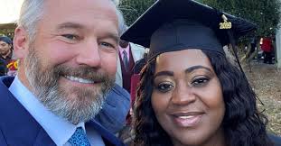 Uber Driver Earns College Degree After A Kind Passenger Paid Off Her $693  Tuition Financial Hold