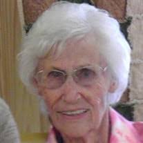 Joyce Bayer's Instagram, Twitter & Facebook