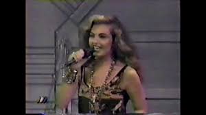 ¿ porqué radio viña del mar online, no tiene su aplicación propia y directa como antes ? Thalia The Legend Apertura Vina Del Mar Chile 1994 Youtube