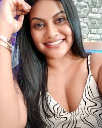 Prishka Ray (@prishkaray) • Instagram photos and videos