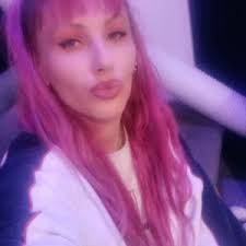 Jessie Stubbs's Instagram, Twitter & Facebook