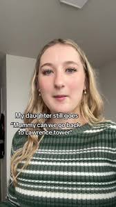 This is niche but speed apartment tour! @rylee thank you for the idea  #ohiostate #buckeyes #osu #lawrencetower