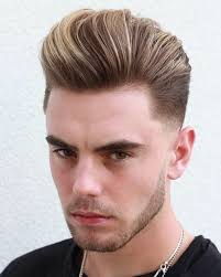 No intensive combing or brushing because the top is left in its natural state thus your only concern will be the short sides. 22 Awesome Examples Of Short Sides Long Top Haircuts For Men