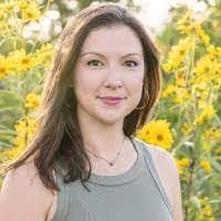 Karen Ellinger's Instagram, Twitter & Facebook