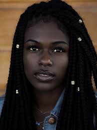 Épinglé par Harold Fortune sur just the way I like em!!!