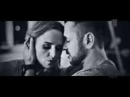 Mills ,vámos nazbeat andris, blrszöveg : Klippremier Kollanyi Zsuzsi X Lotfi Begi Ft Majka Valahonnan Youtube