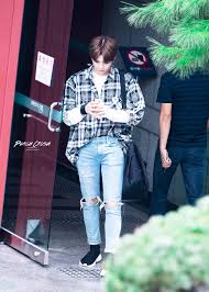 5 Male Idols Whose Amazing Outfits Makes Them Boyfriend Material Koreaboo Cool Outfits Kpop Fashion Men Kpop Fashion