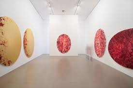 The program focused on international contemporary art. Deutsche Bank Artmag 76 Feature Gewalt Und Schopfung Imran Qureshi In Der Deutsche Bank Kunsthalle