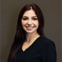 Anna Segner's Instagram, Twitter & Facebook