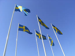 Hier können sie schwedische fahnen. Die Schwedische Flagge Woher Sie Kommt Und Wann Sie Gehisst Wird