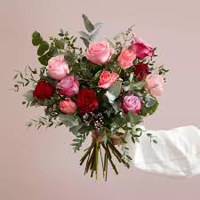 Blumen Verschicken Versandkostenfrei Bloom Wild In 2020 Blumen Online Blumen Valentinstag Blumen