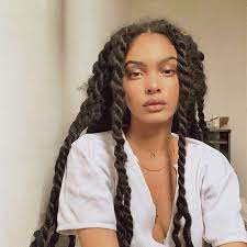 The Amazing Flammedepigalle Wearing Our Gold Herringbone Necklace Styled With Multi Layered Chains Aesthetic Hair Hair Styles Beautiful Dark Skin