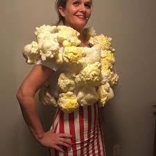 Popcorn Kostum Selber Machen Diy Anleitung Maskerix De Popcorn Kostum Selber Machen Kostume Selber Machen Faschingskostume Selber Machen