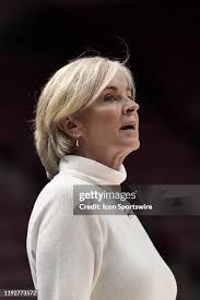 Nell Fortner head women's basketball coach Georgia Tech Yellow... News  Photo