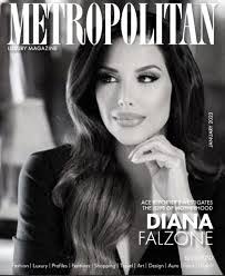 Beth Robbins's Instagram, Twitter & Facebook