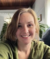 Rebecca Losey's Instagram, Twitter & Facebook