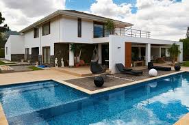 Should You Get A Baja Shelf Pool Pricer Pool Houses Swimming Pool Designs Big Houses With Pools