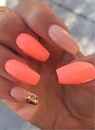 Nail art coral coral gel nails orange nails cute acrylic nails matte nails diy nails glitter nails bright coral nails coral nails with design. 20 Coral Nail Art Designs To Draw Inspiration From Coral Acrylic Nails Coral Nails Neon Nails