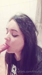 Froschy blowjob