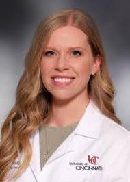 Kristy Tracy's Instagram, Twitter & Facebook