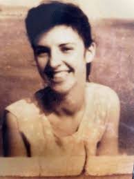 Can anyone make this photo sharper and clearer?