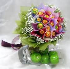 Lollipop Bouquet Can We Make These Lollipop Bouquet Unique Gift Baskets Candy Arrangements