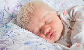 In addition to managing hair, a baby brush helps promote scalp health and stimulates blood circulation. This Beautiful Newborn Has Hair As White As Snow