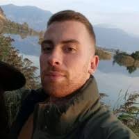 1200+ perfiles de «Dossena»