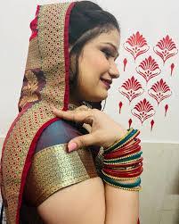 Priya Roy's Instagram, Twitter & Facebook