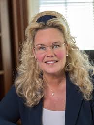 EPLO: Your Supportive Team for Legal Services