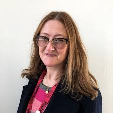 Sarah Crowson's Instagram, Twitter & Facebook