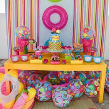 You can also attach them to some floating things and place them into. Swimming Pool Party Party Decoration Ideas Facebook