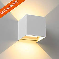 Besonders geeignet sind wandlampen, bei denen der lichtausritt gezielt nach oben und unten abgegeben wird. Pin Auf Erdgeschoss