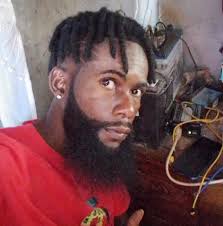 napkoutenoupapjije Li te renmen ak yon gwoup zanmi pami yo 2 ki te pi damou.