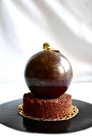 Sable Breton Chocolat Noir Sounds Delicious And Looks Pretty Darn Good As Well Fancy Desserts Desserts Chocolate Desserts