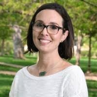 Lindsay Schaller's Instagram, Twitter & Facebook