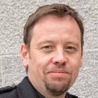 100+ "Stephen Bowes" profiles